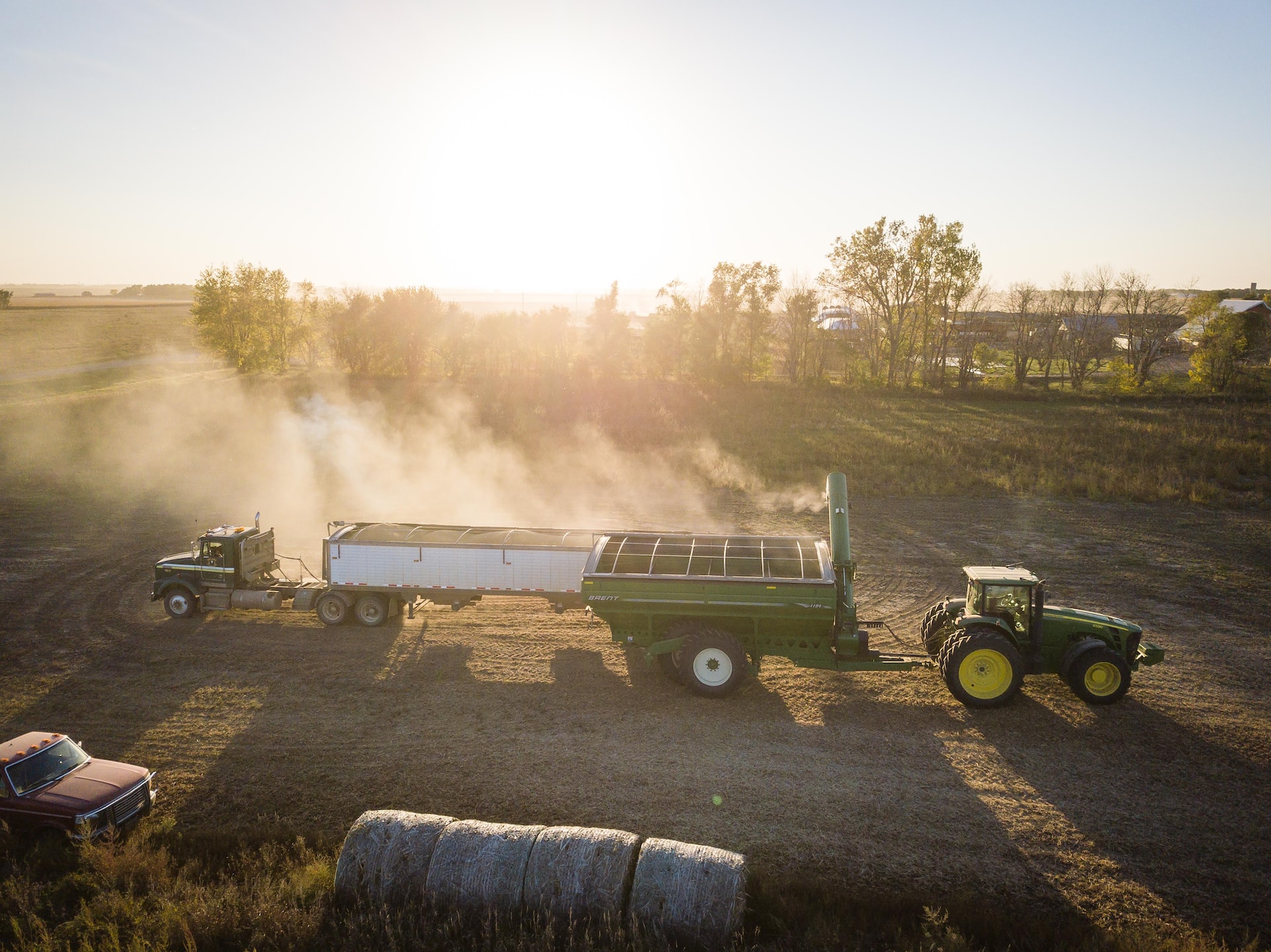 What Happens If A Tractor Trailer Hits Me While On The Job?
